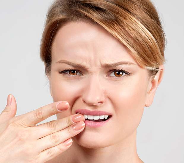 Houston What Should I Do If I Chip My Tooth